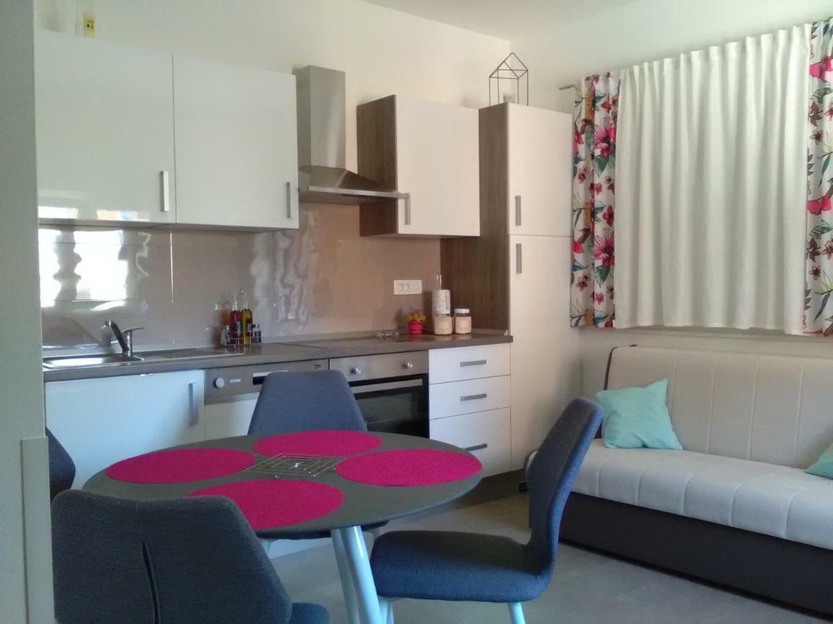 Podvrsina1A Rosa Villa Preko Bagian luar foto